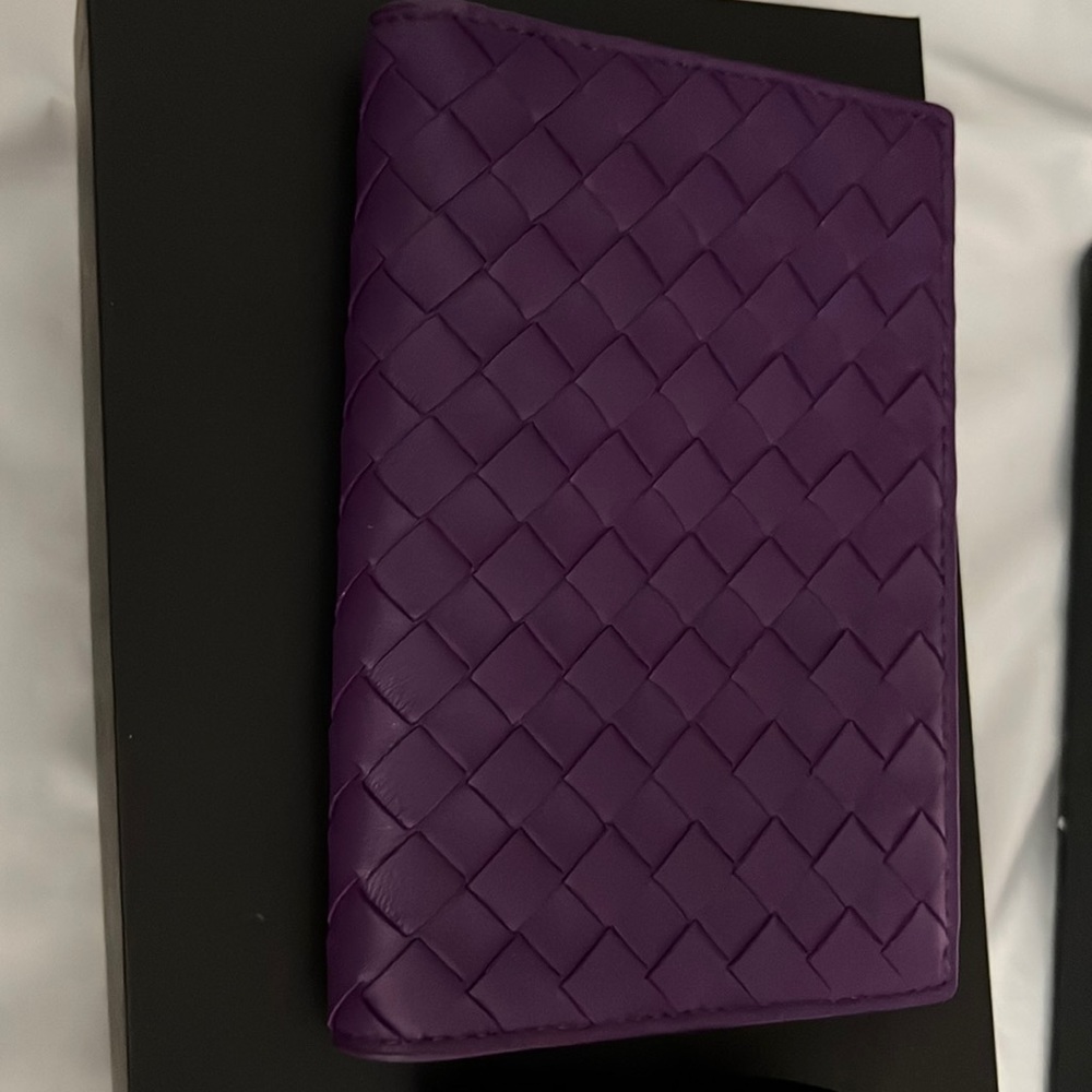 Bottega veneta passbook holder